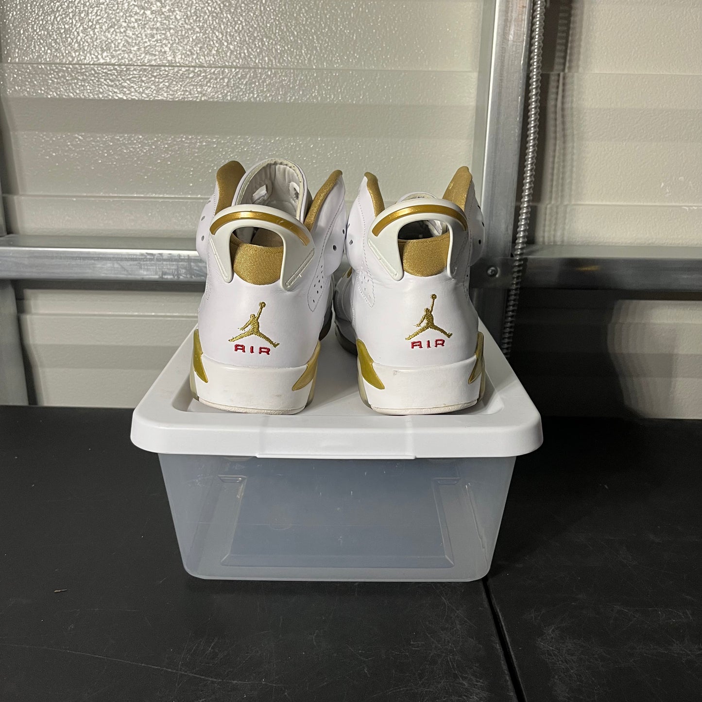 Size 10.5 - AJ 6 Retro Golden Moments Pack