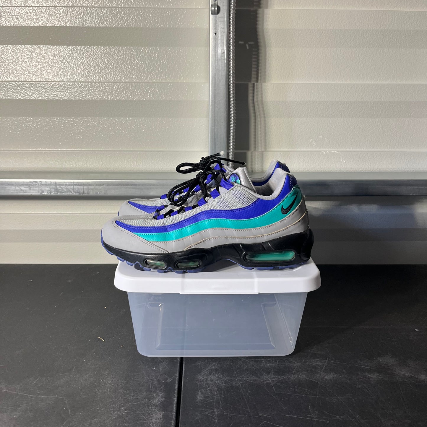 Size 10 - AM 95 Wolf Grey Grape