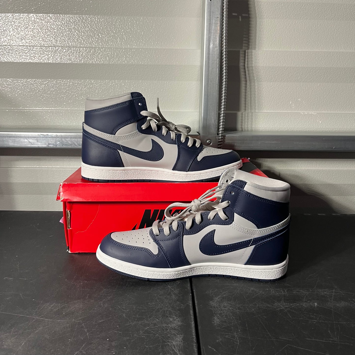 Size 10.5 - AJ 1 High 85 Georgetown