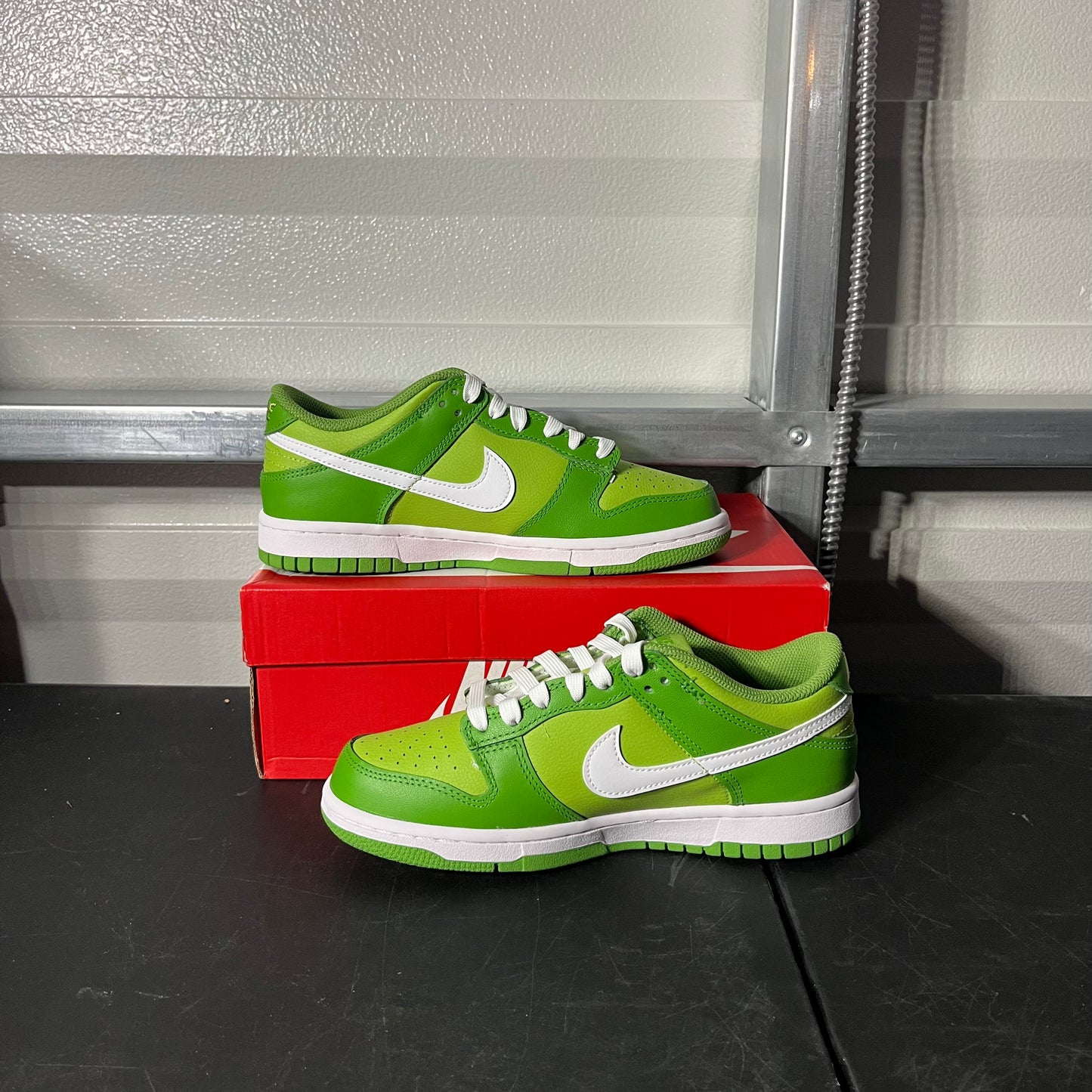 Size 5.5Y - Dunk Low Retro Chlorophyll