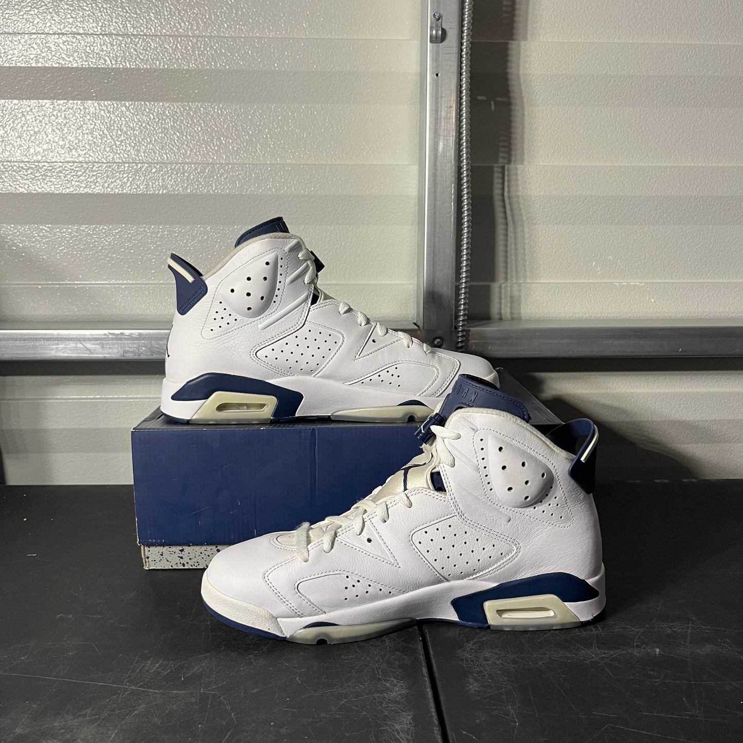Size 11.5 - AJ 6 Retro Midnight Navy