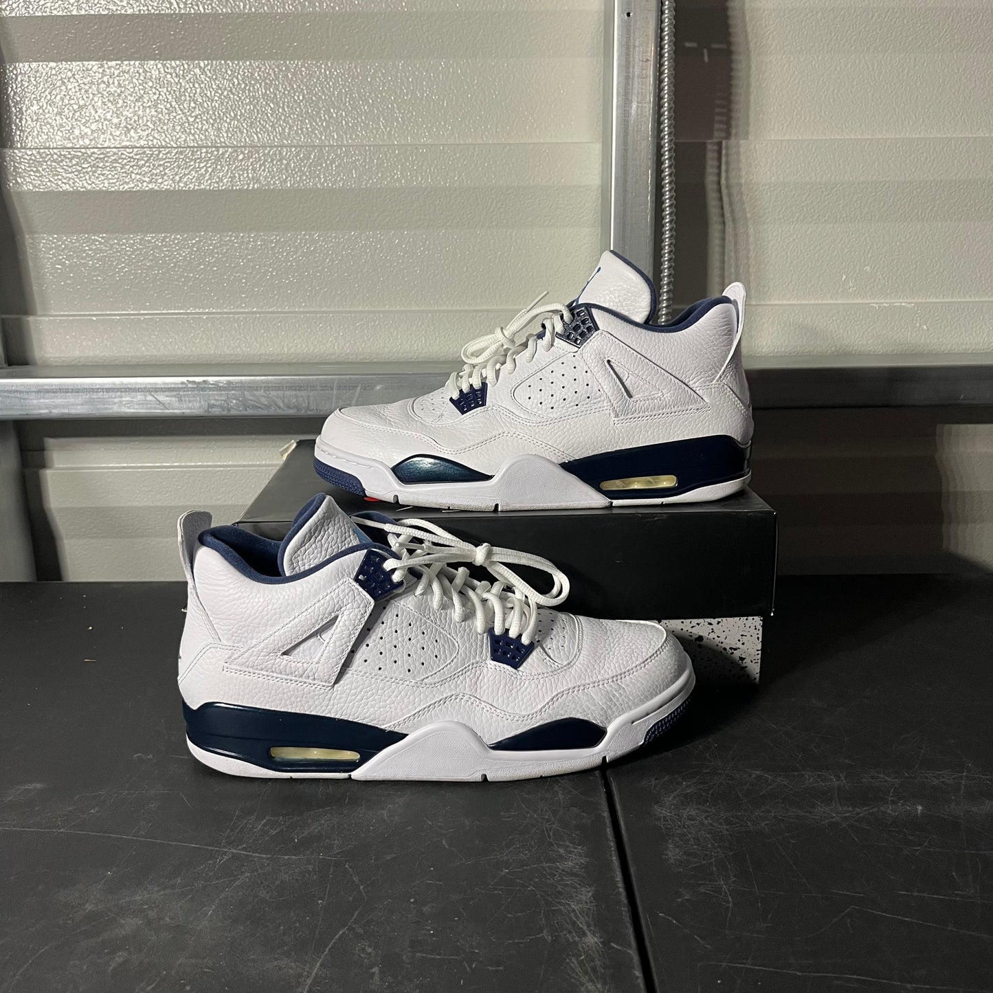 Size 12 - AJ 4 Retro Legend Blue