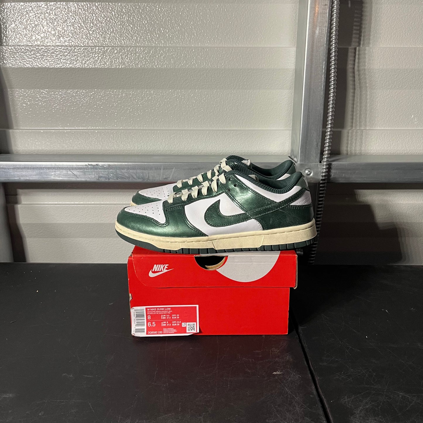 Size 8W - Dunk Low Retro Vintage Green