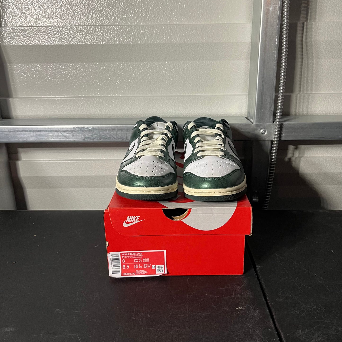 Size 8W - Dunk Low Retro Vintage Green