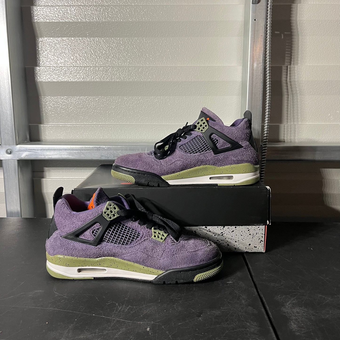 Size 11W - AJ 4 Retro Canyon Purple