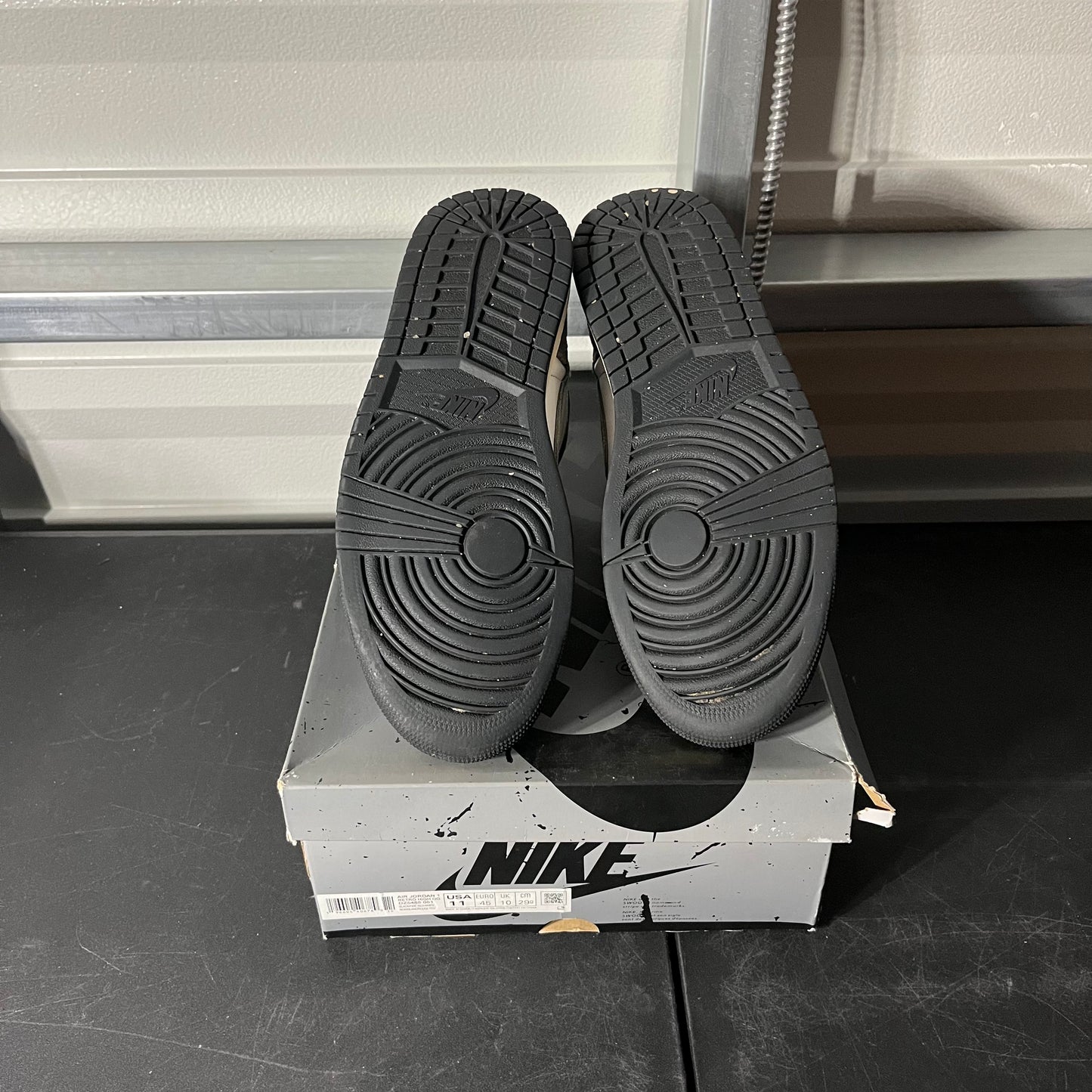 Size 11 - AJ 1 Retro High Washed Black