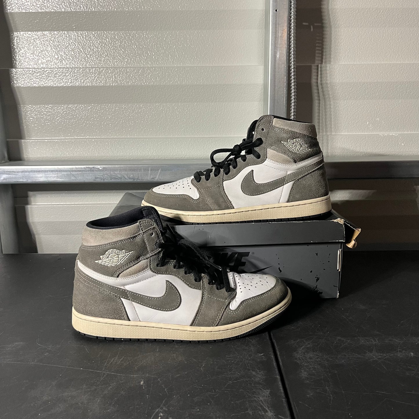 Size 11 - AJ 1 Retro High Washed Black