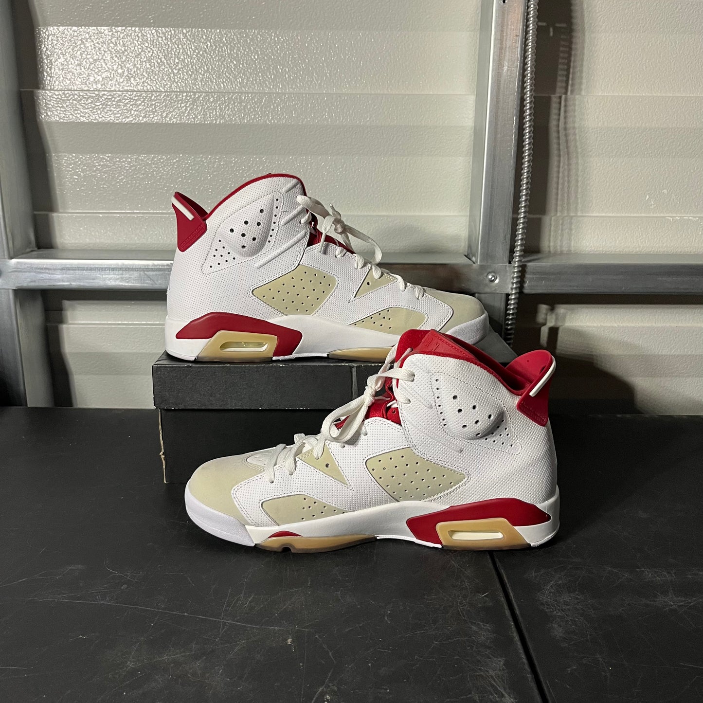 Size 12 - AJ 6 Retro Alternate Hare