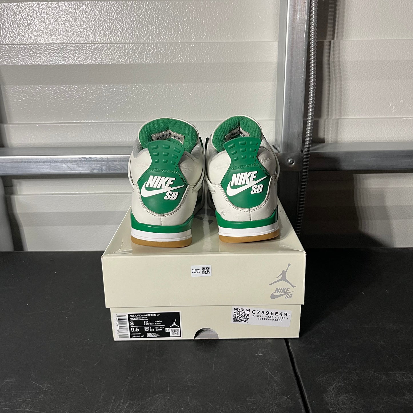 Size 8 - AJ 4 Retro SB Pine Green