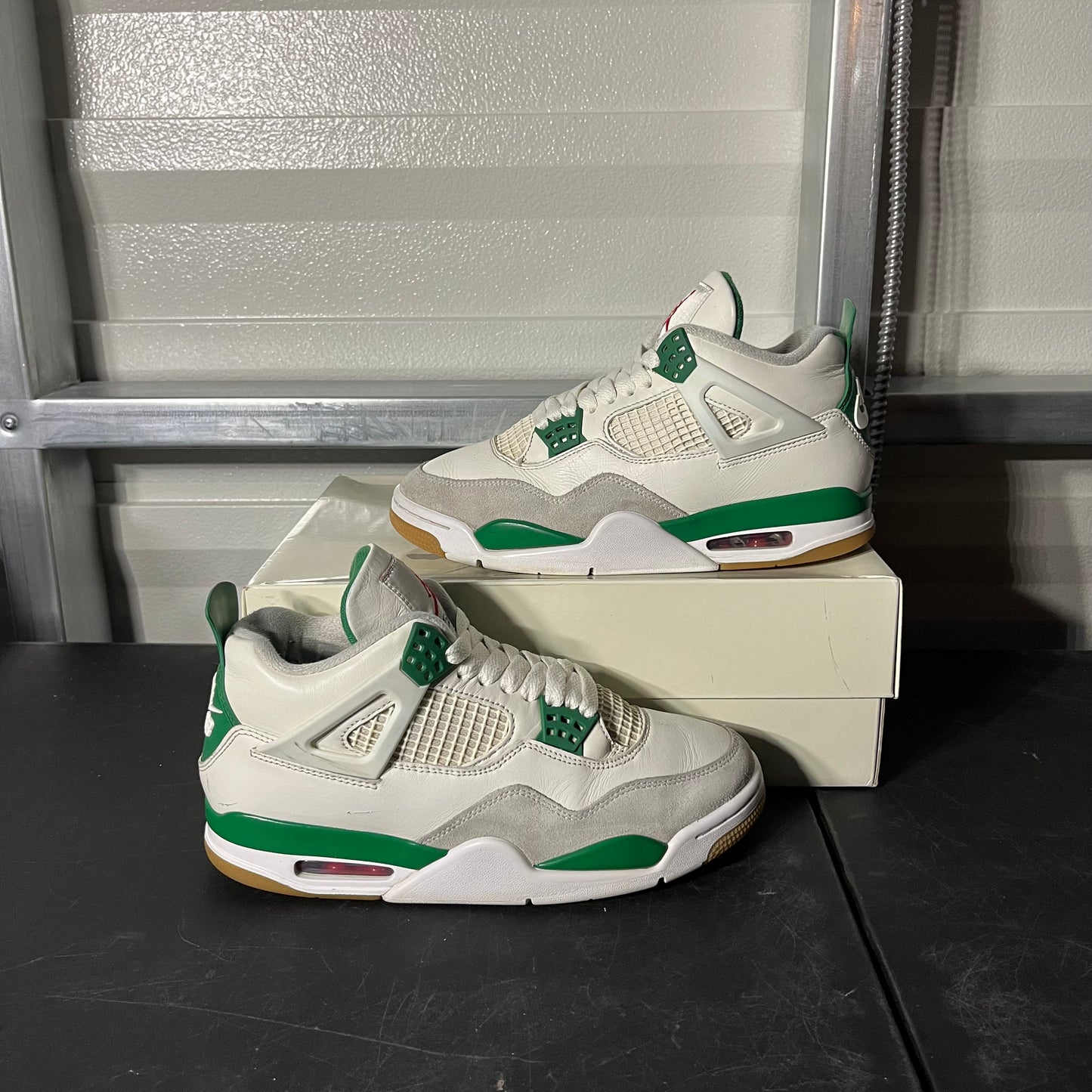 Size 8 - AJ 4 Retro SB Pine Green