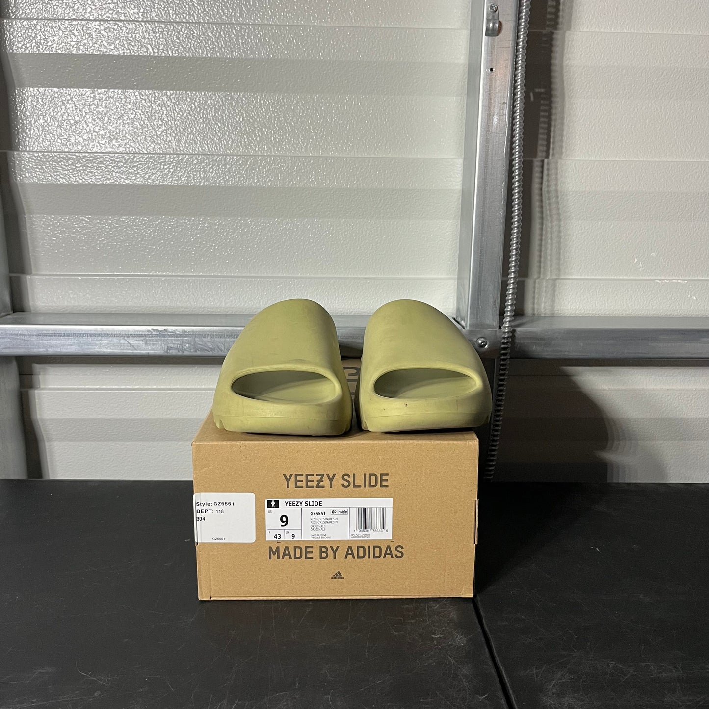 Size 9 - YZY Slide Resin
