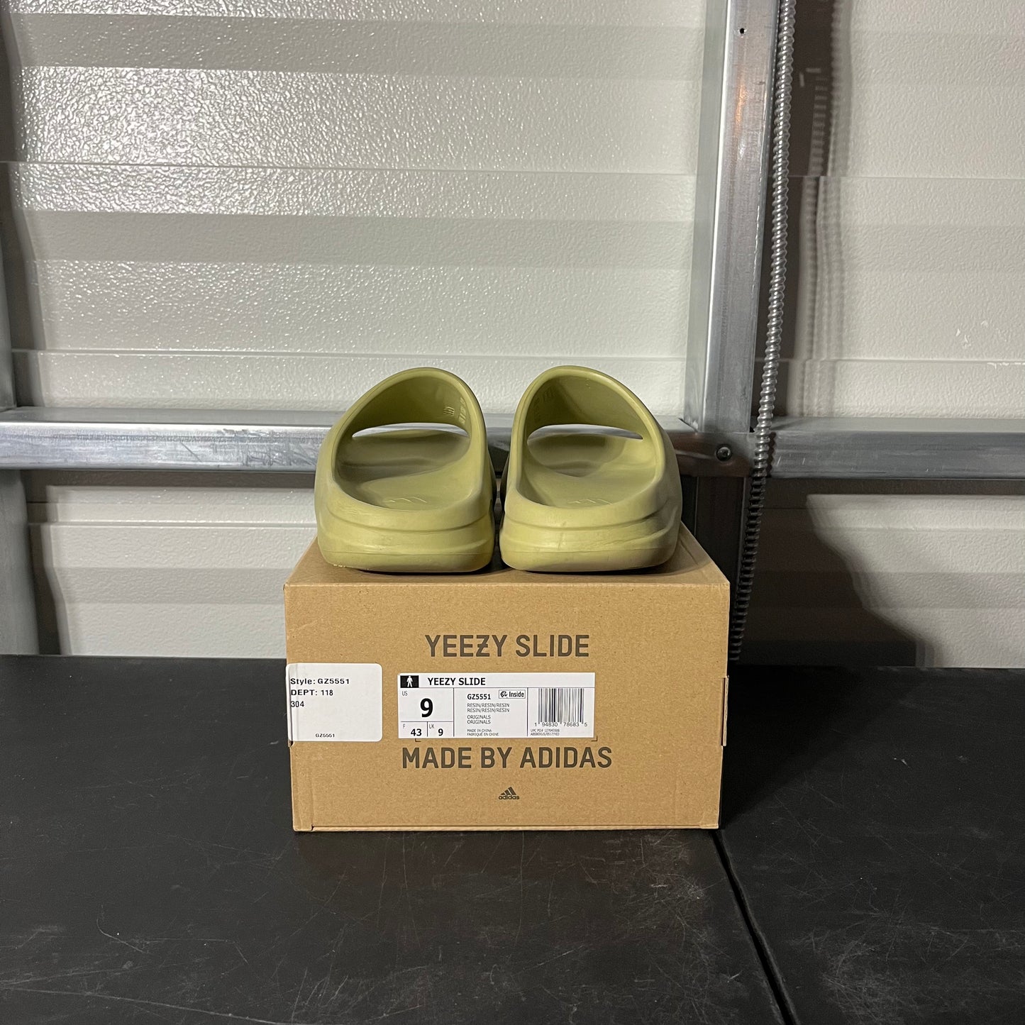 Size 9 - YZY Slide Resin