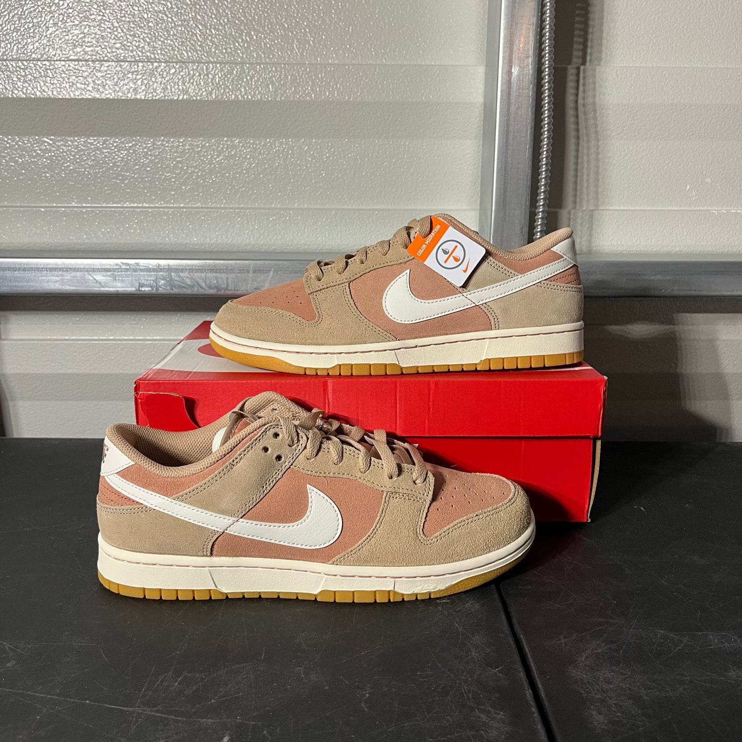 Size 10 - Dunk Low Retro Hemp