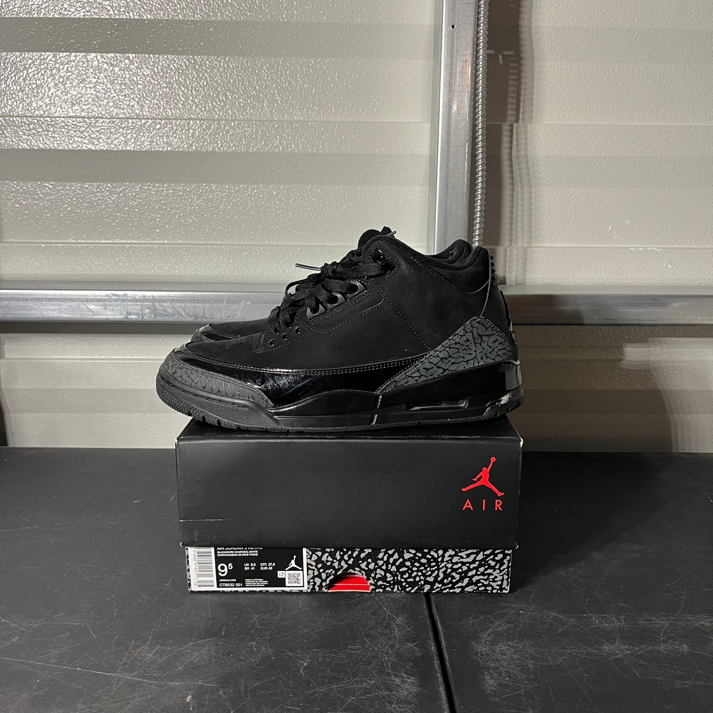 Size 9.5 - AJ 3 Retro Black Cat