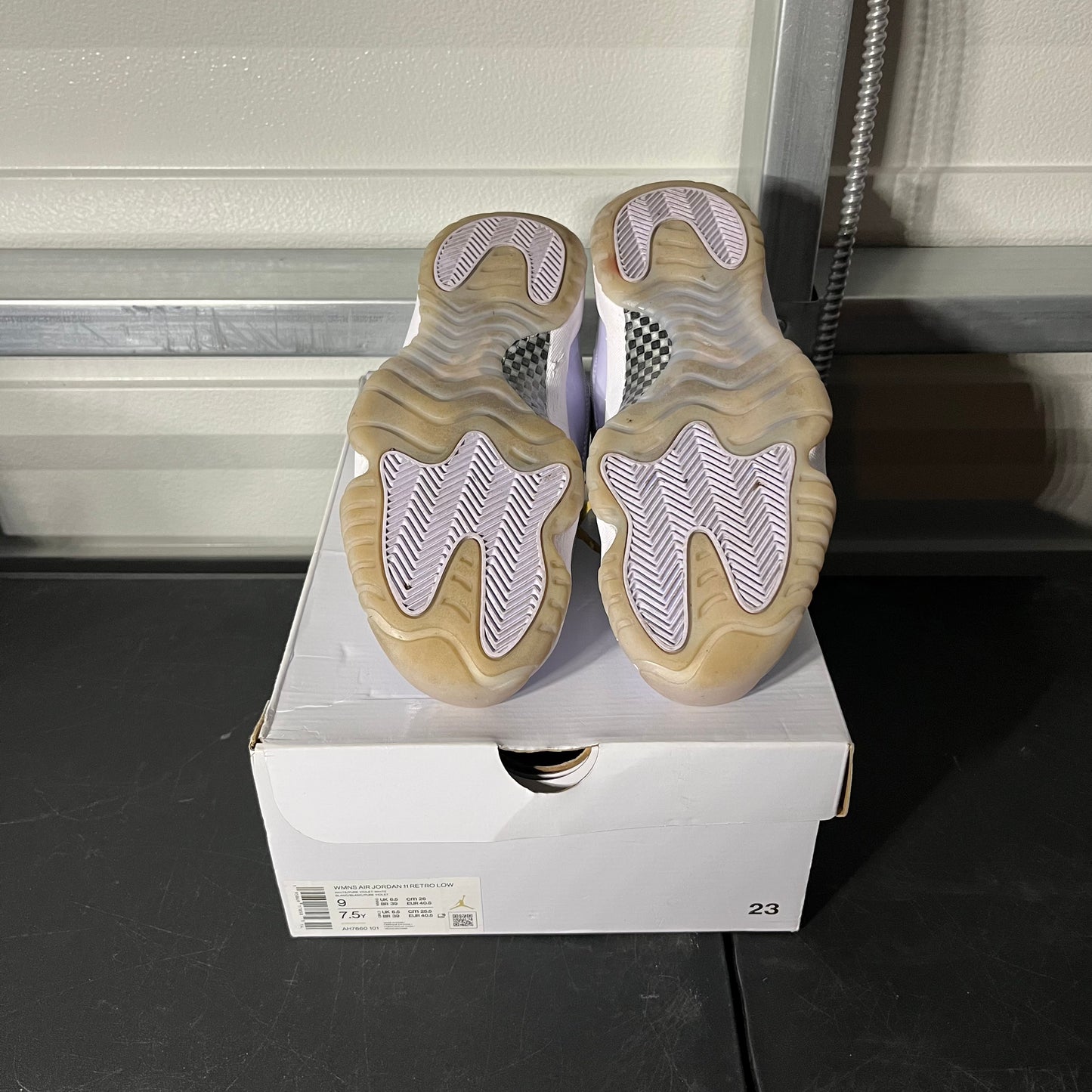 Size 9W - AJ 11 Retro Low Pure Violet