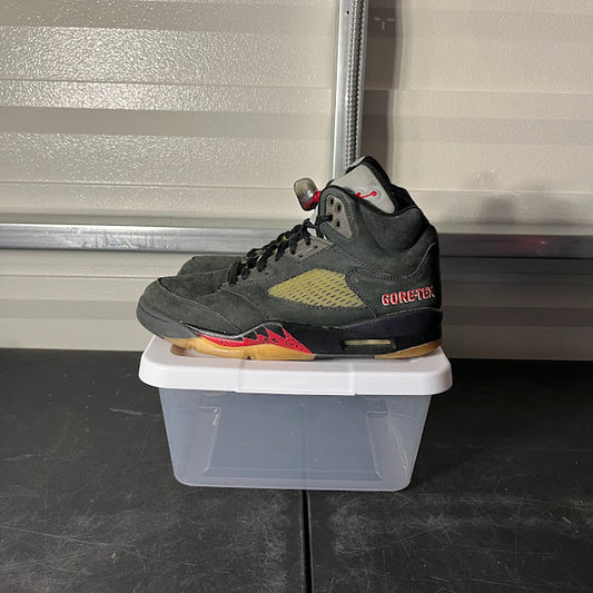 Size 10.5 - AJ 5 Retro GORE-TEX Off-Noir
