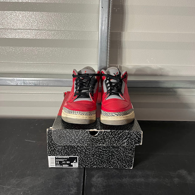 Size 11 - AJ 3 Retro Unite