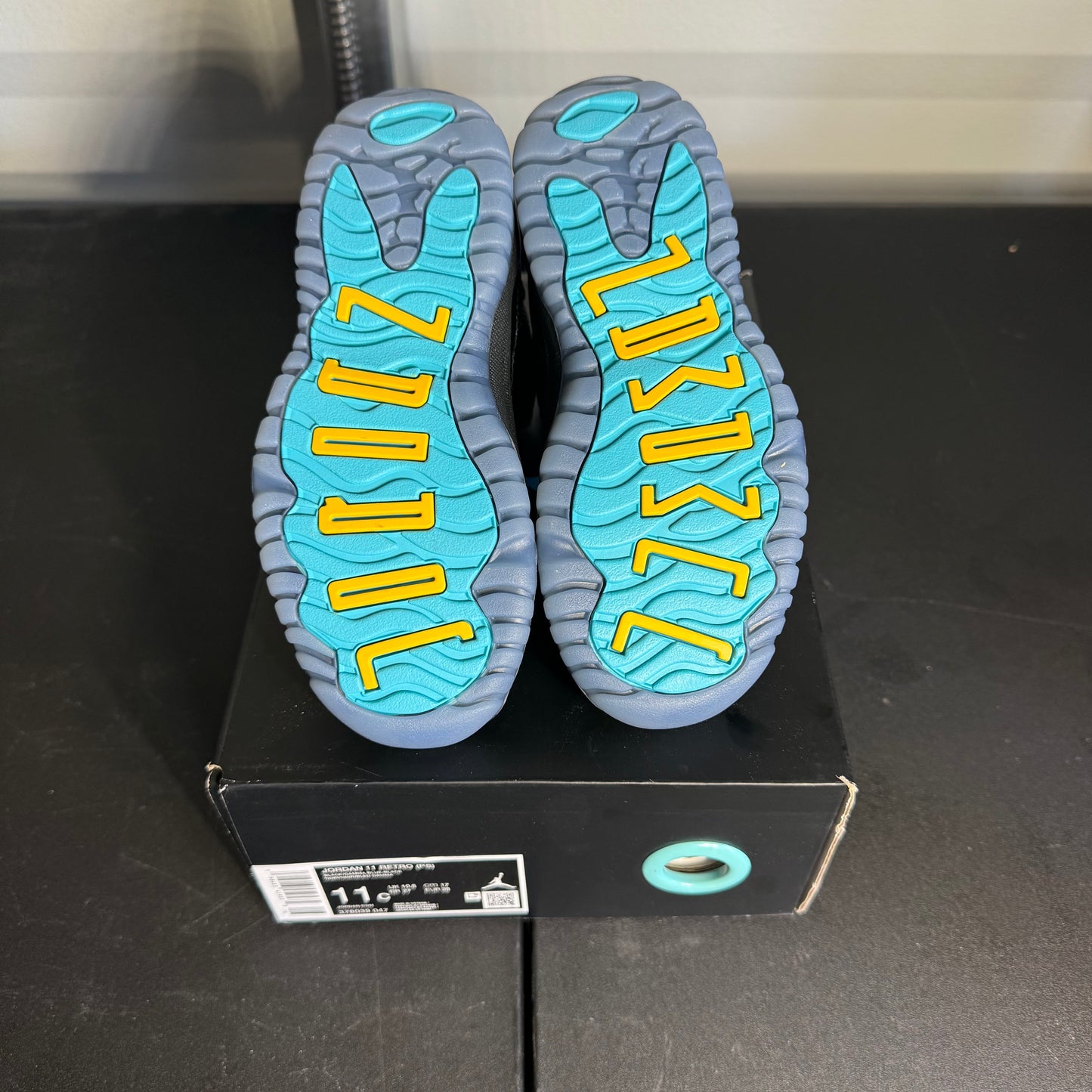 Size 11C - AJ 11 Retro Gamma Blue