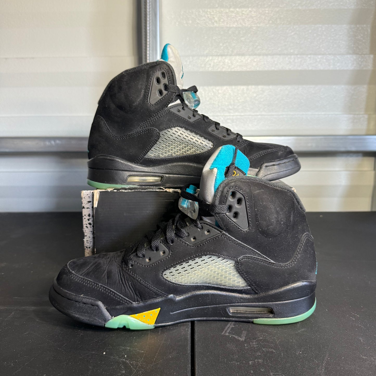 Size 9 - AJ 5 Retro Aqua