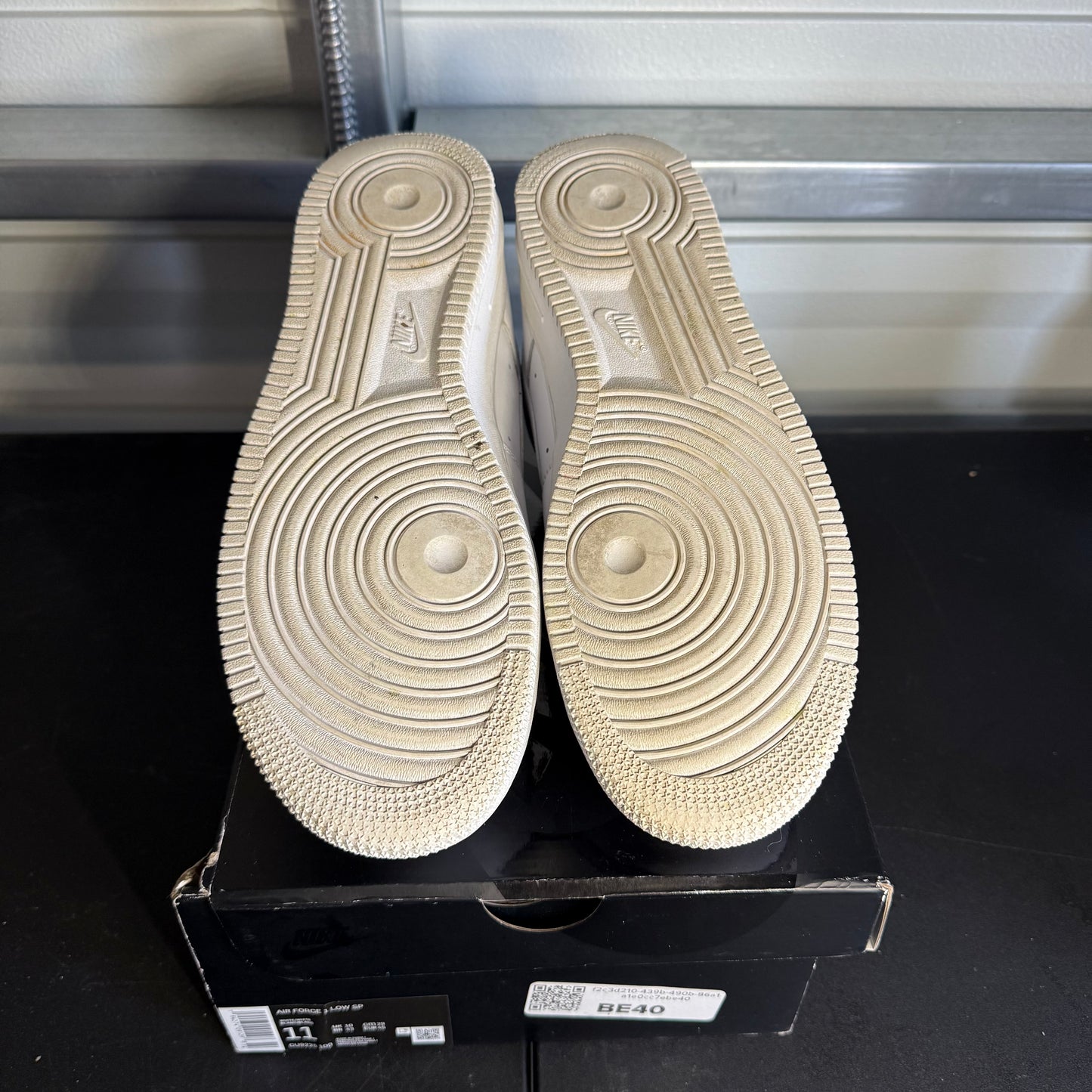 Size 11 - AF 1 Low Supreme White