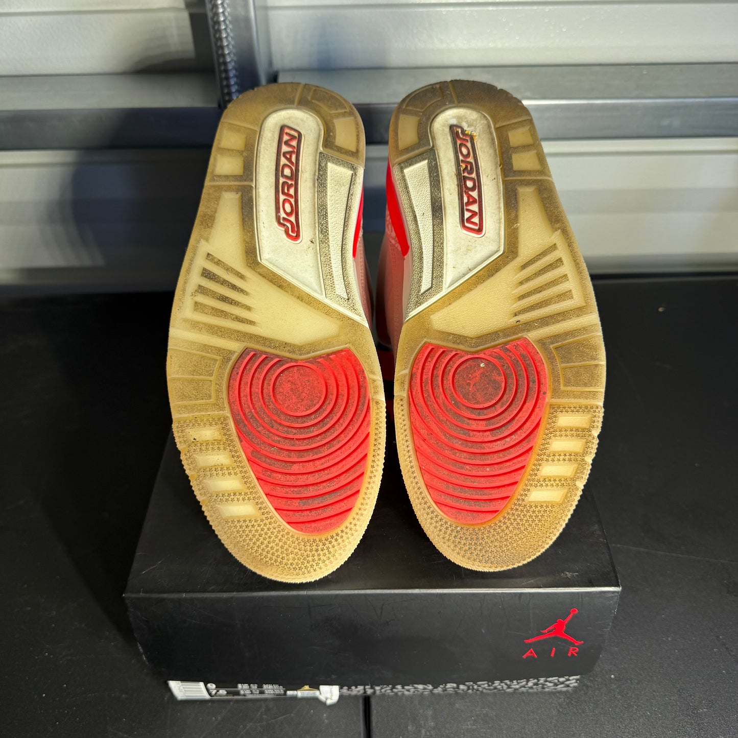 Size 9W - AJ 3 Retro Rust Pink Size