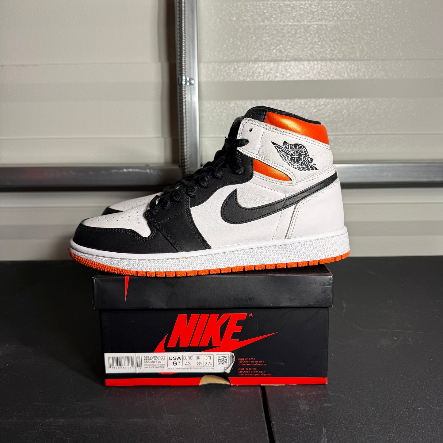Size 9.5 - AJ 1 Retro High Electro Orange