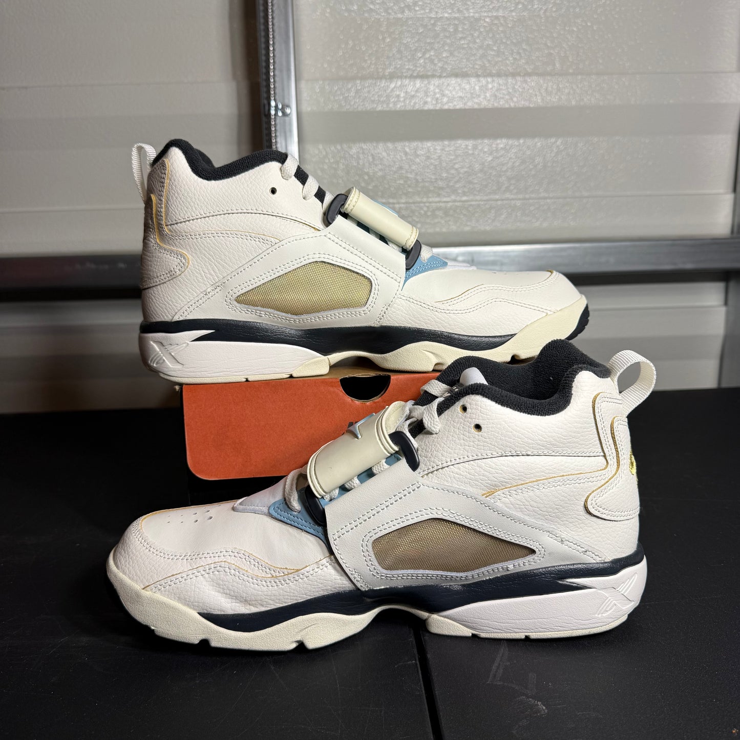 Size 11 - Air Diamond Turf Must Be The Money