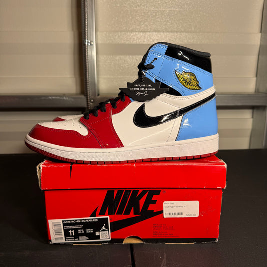 Size 11 - AJ 1 Retro High Fearless UNC Chicago