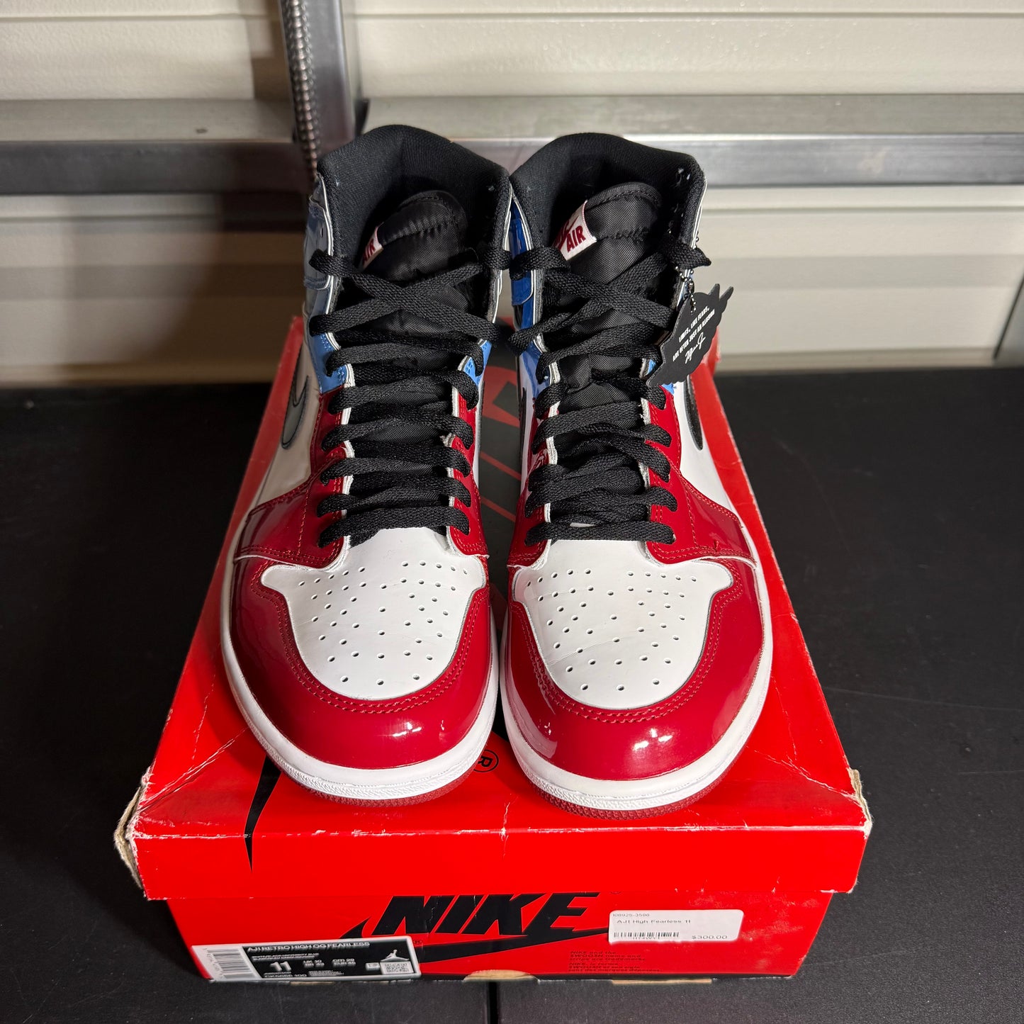 Size 11 - AJ 1 Retro High Fearless UNC Chicago