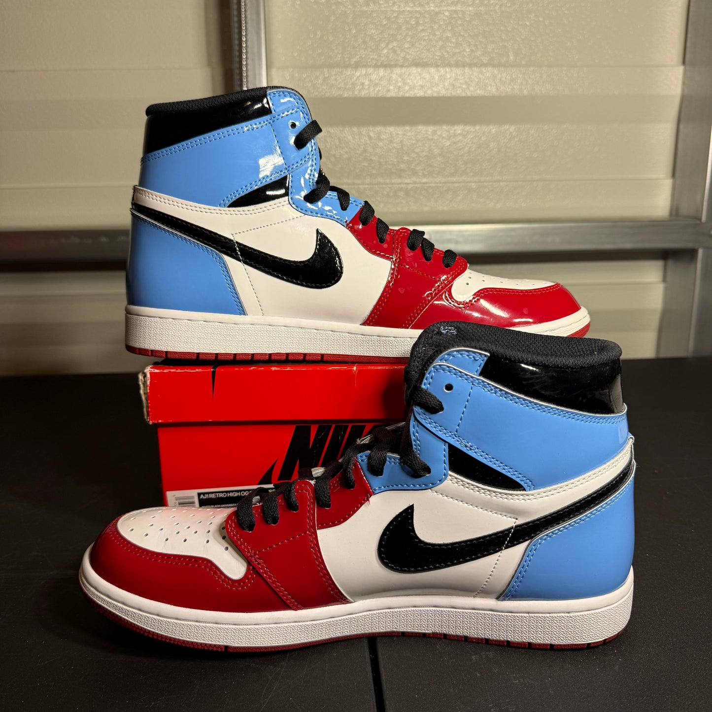 Size 11 - AJ 1 Retro High Fearless UNC Chicago