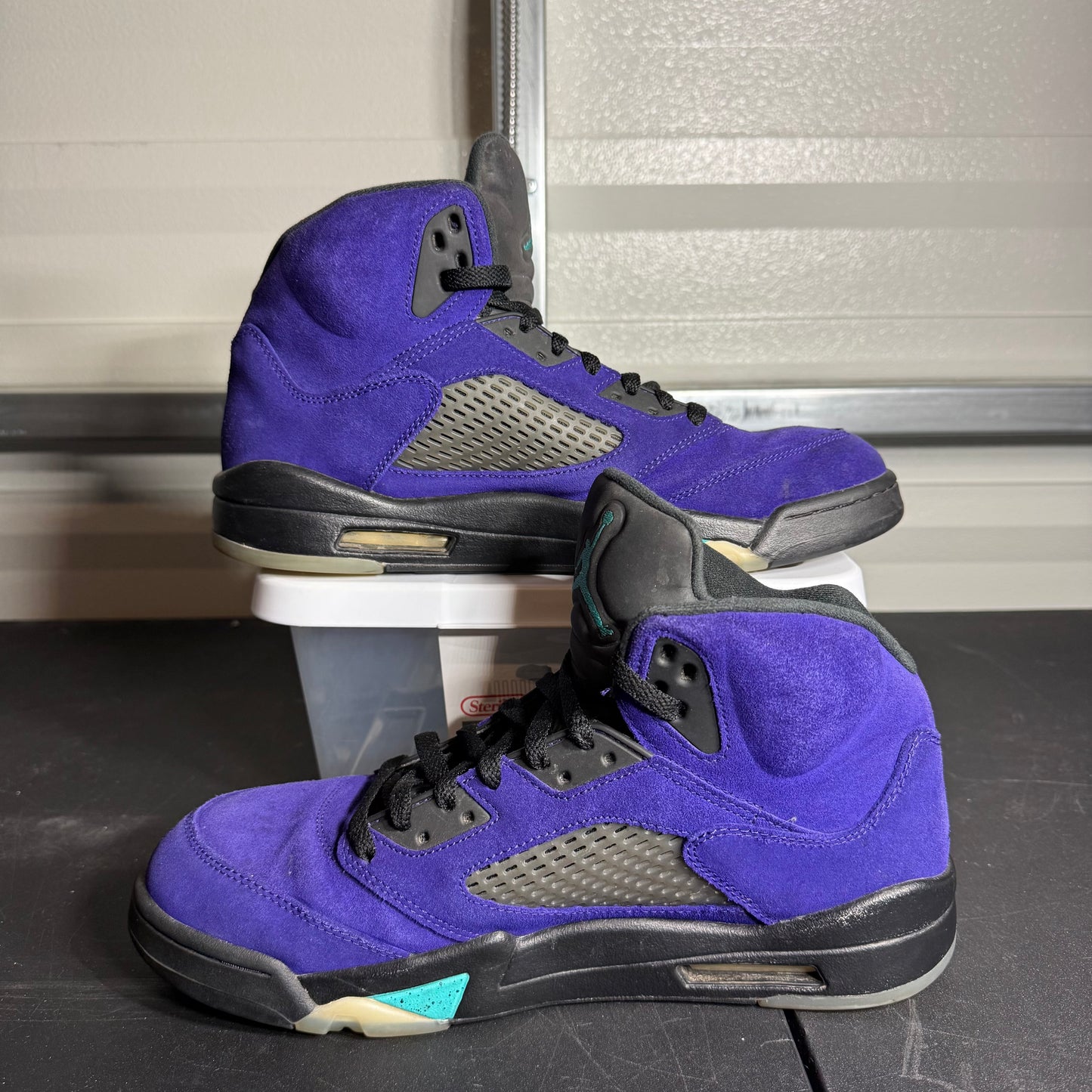 Size 12 - AJ 5 Retro Alternate Grape