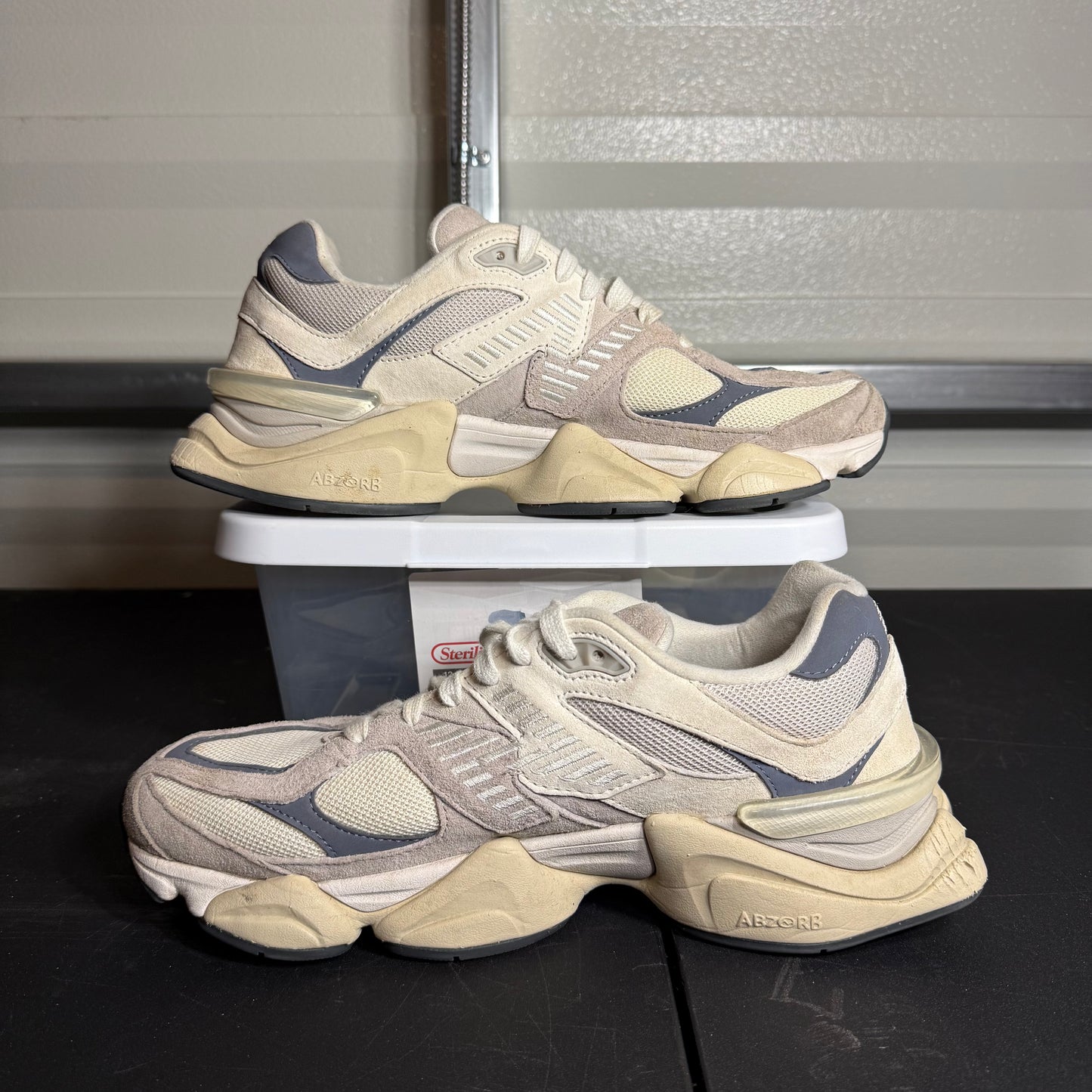 Size 10.5 - NB 9060 Moonrock Linen