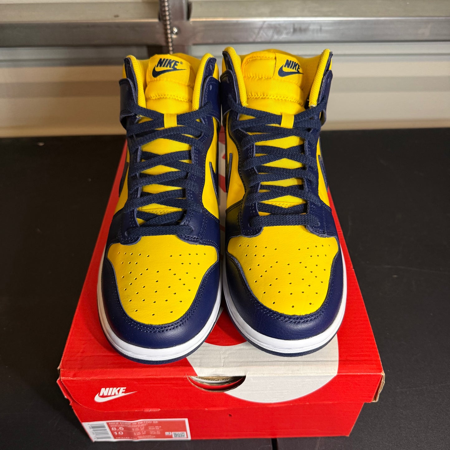 Size 8.5 - Dunk High Retro Michigan