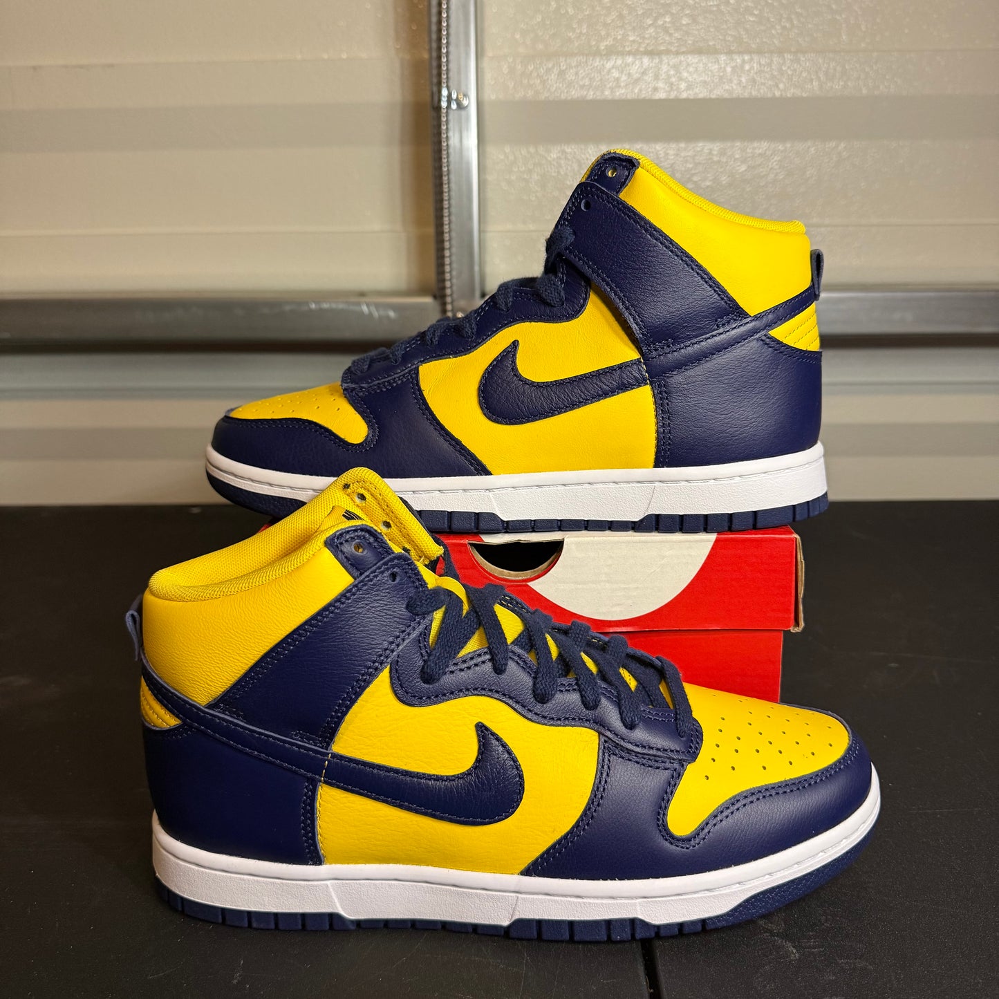 Size 8.5 - Dunk High Retro Michigan
