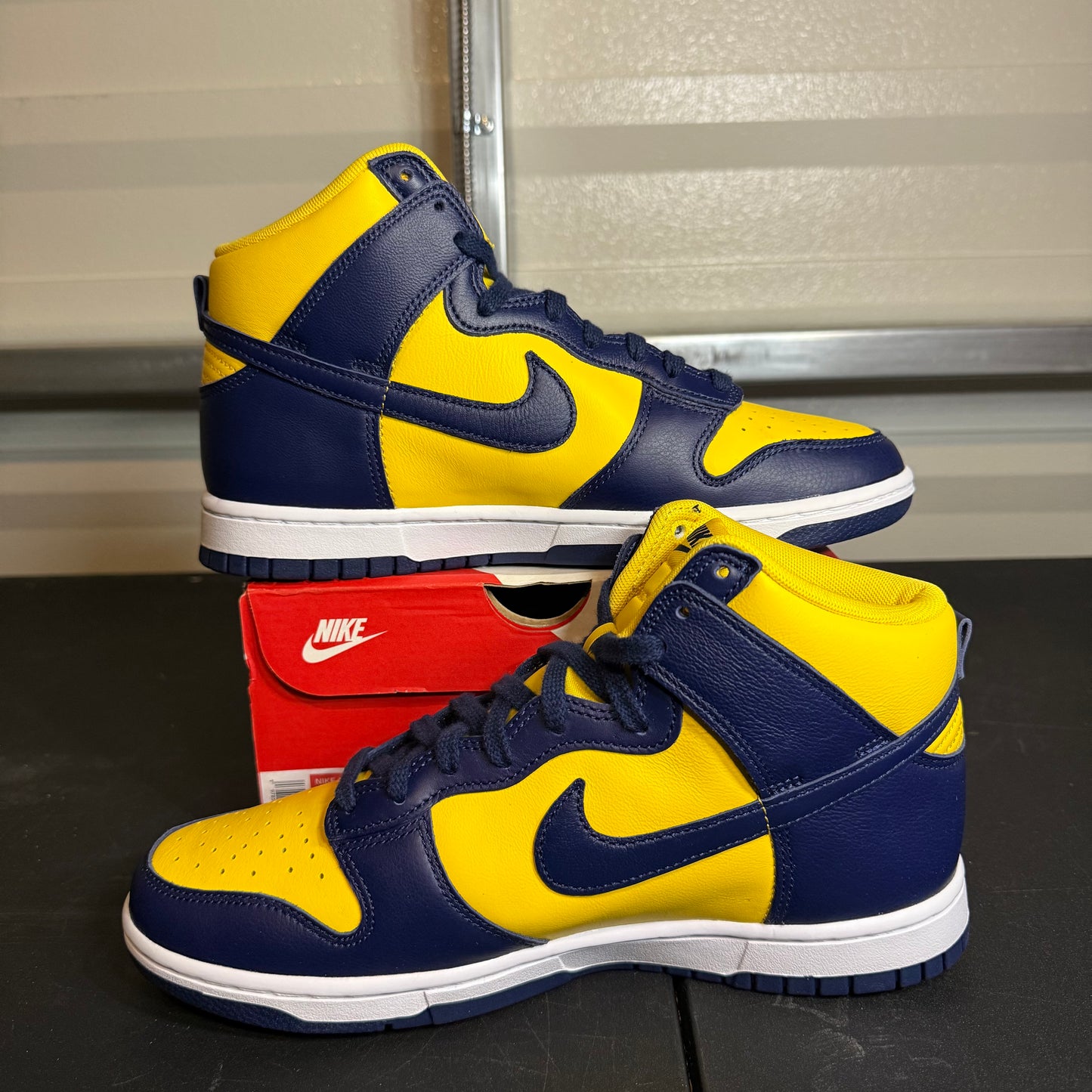 Size 8.5 - Dunk High Retro Michigan