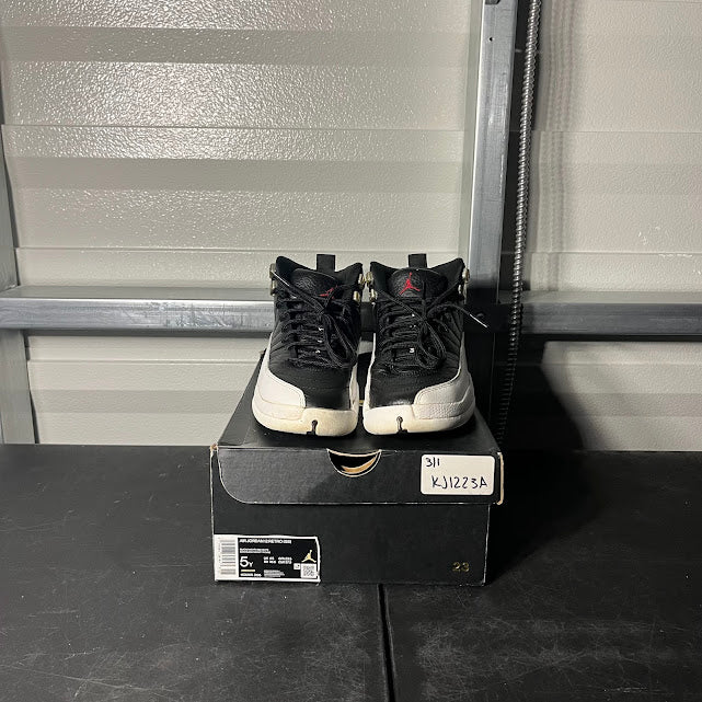 Size 5Y - AJ 12 Retro Playoff