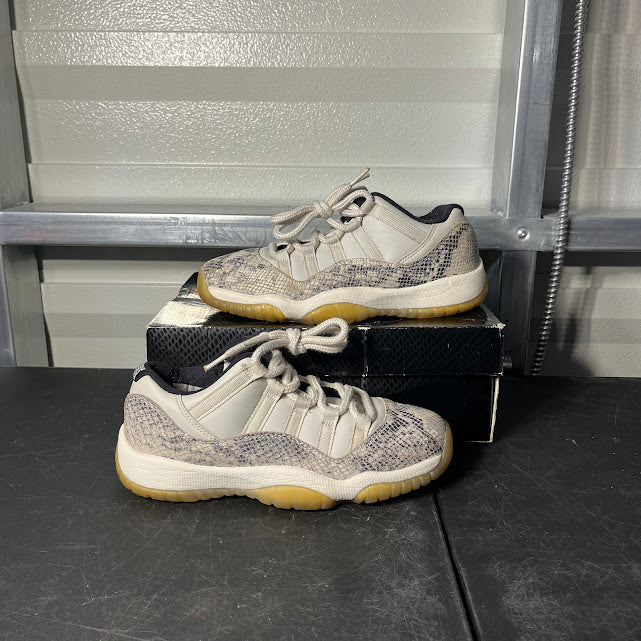 Size 6Y - AJ 11 Retro Low Light Bone Snakeskin