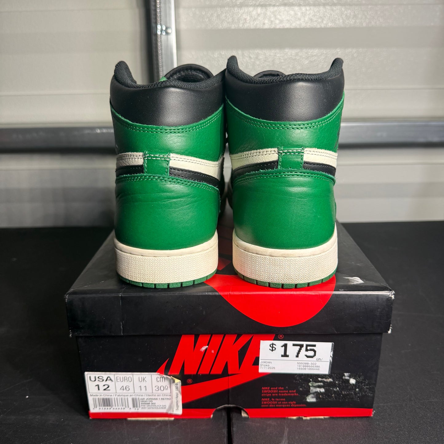 Size 12 - AJ 1 Retro High Pine Green