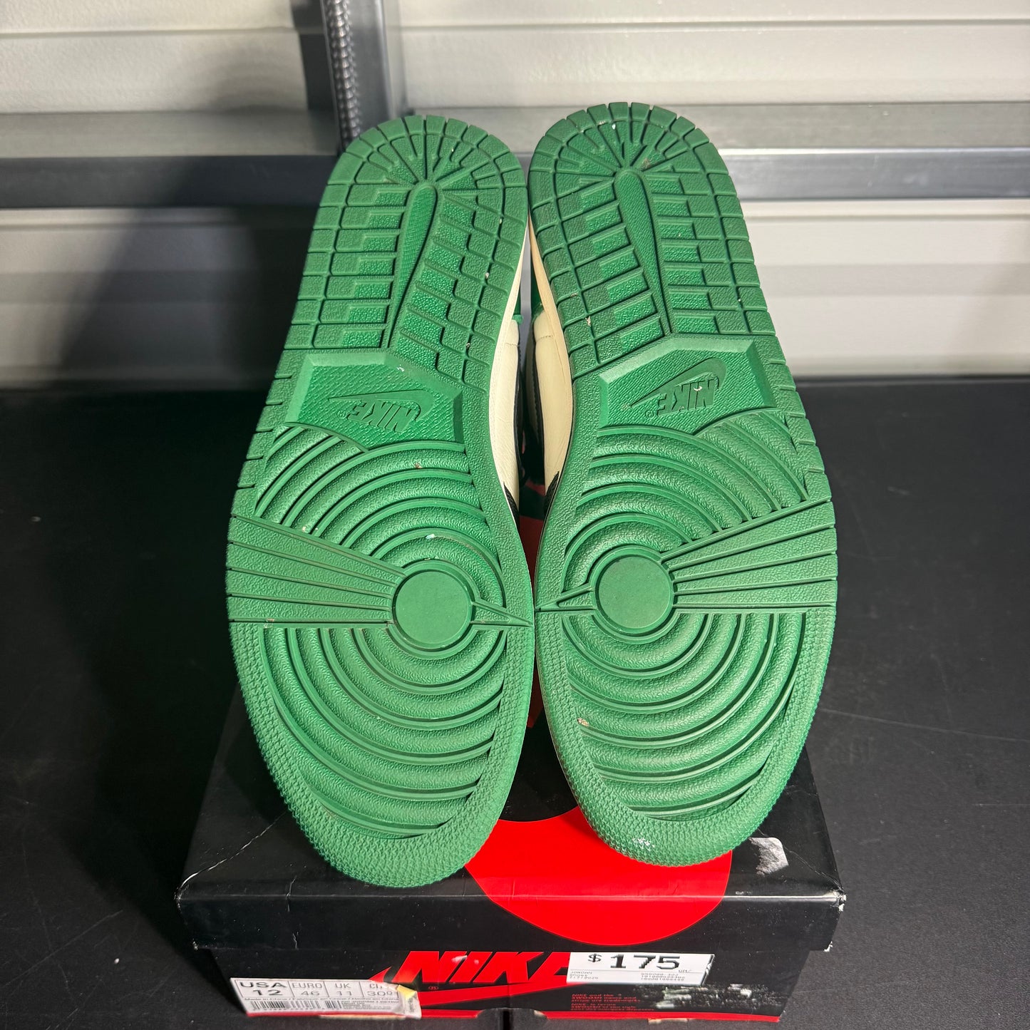 Size 12 - AJ 1 Retro High Pine Green
