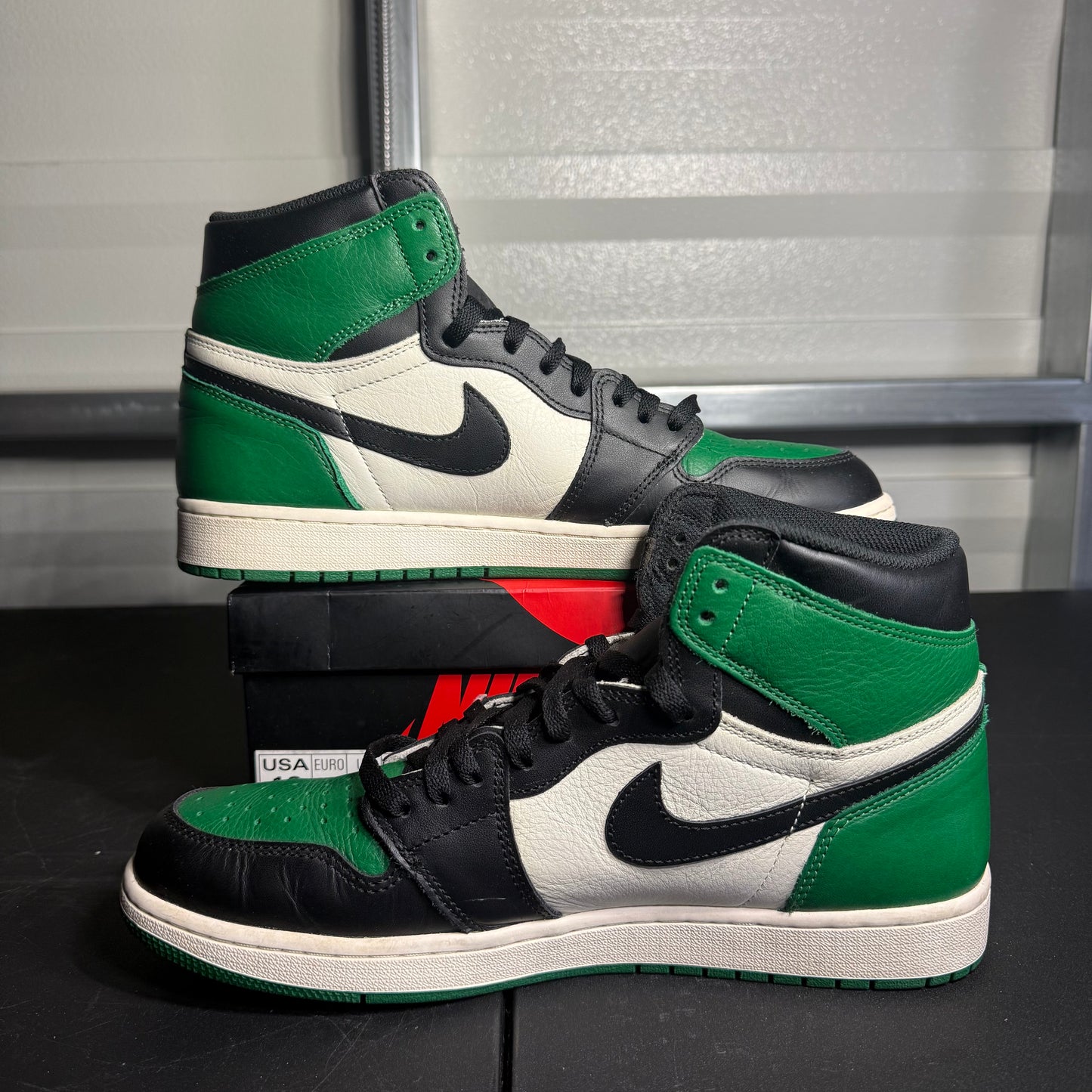 Size 12 - AJ 1 Retro High Pine Green