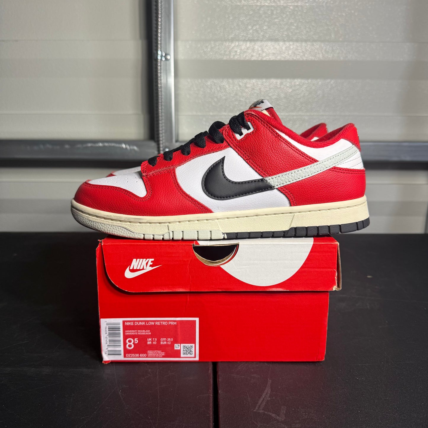 Size 8.5 - Dunk Low Retro PRM Chicago Split