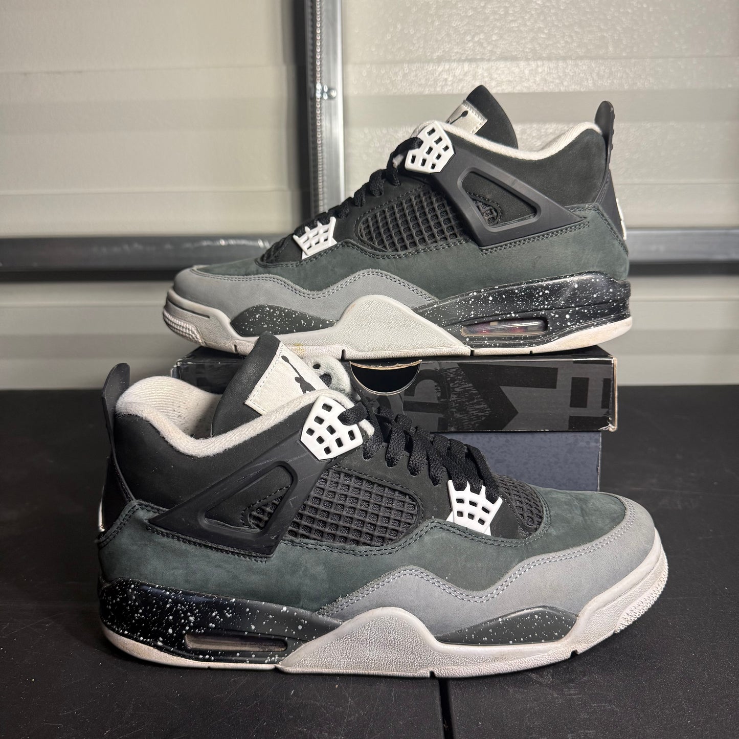 Size 10.5 - AJ 4 Retro Fear