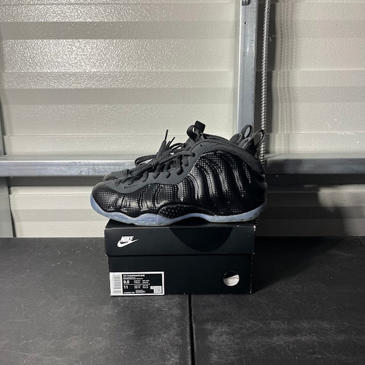 Size 9.5 - Air Foamposite One Carbon Fiber