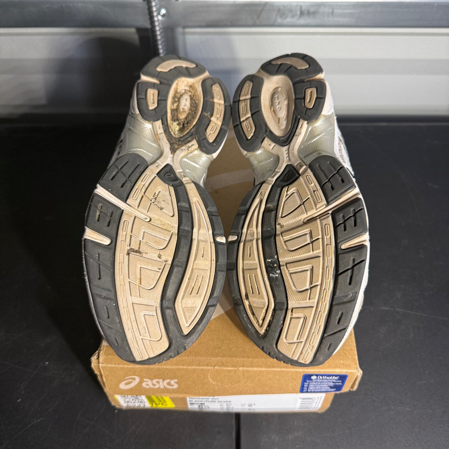 Size 6.5M - Asics Gel-1130 White and Black