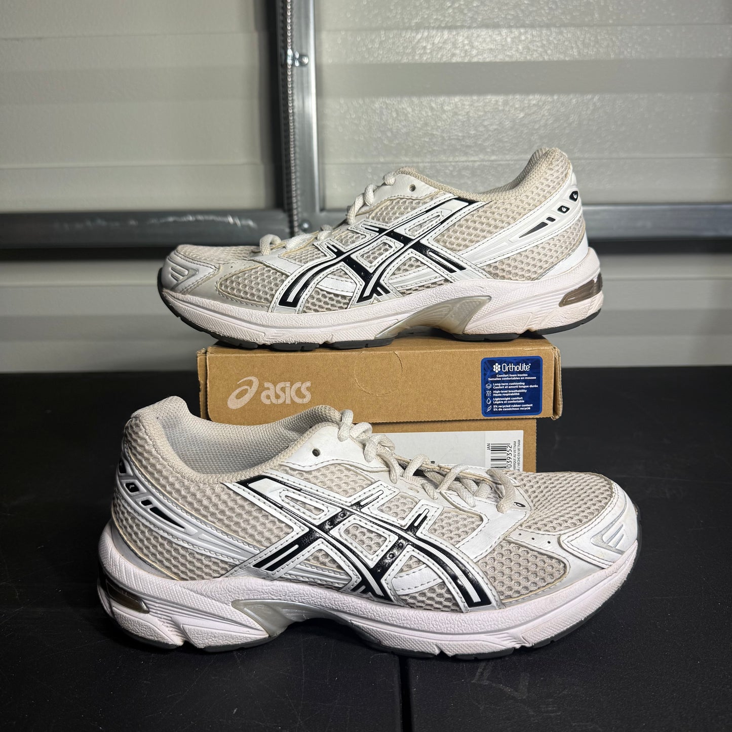 Size 6.5M - Asics Gel-1130 White and Black