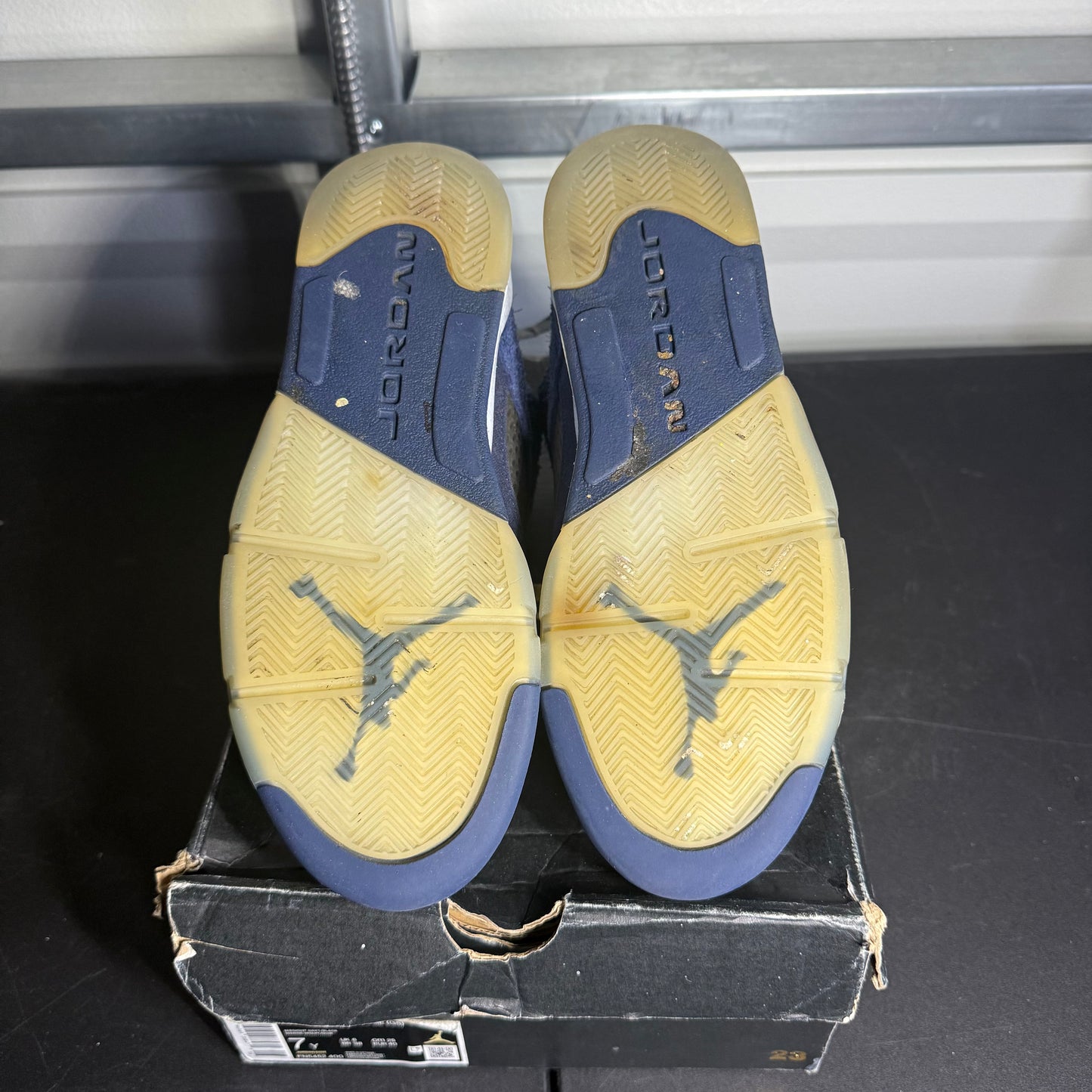 Size 7Y - AJ 5 Retro Midnight Navy