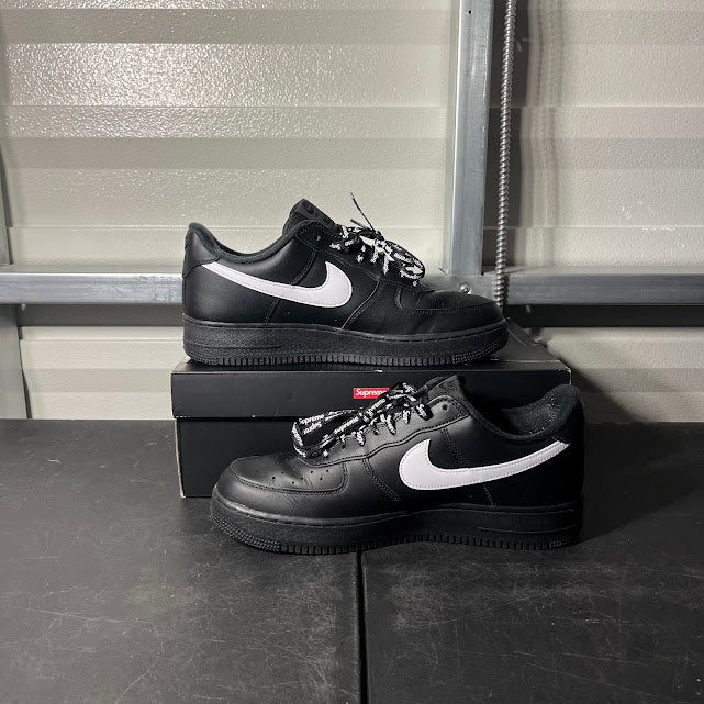 Size 11.5 - AF 1 Low Supreme Black White
