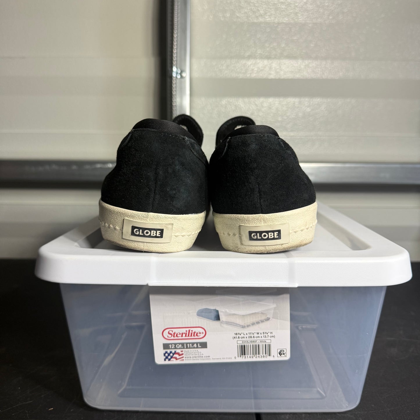 Size 12 - Globe Liaizon Slip-on Black Antique White