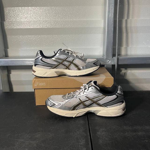 Size 10.5 - ASICS GEL - 113 Clay Canyon