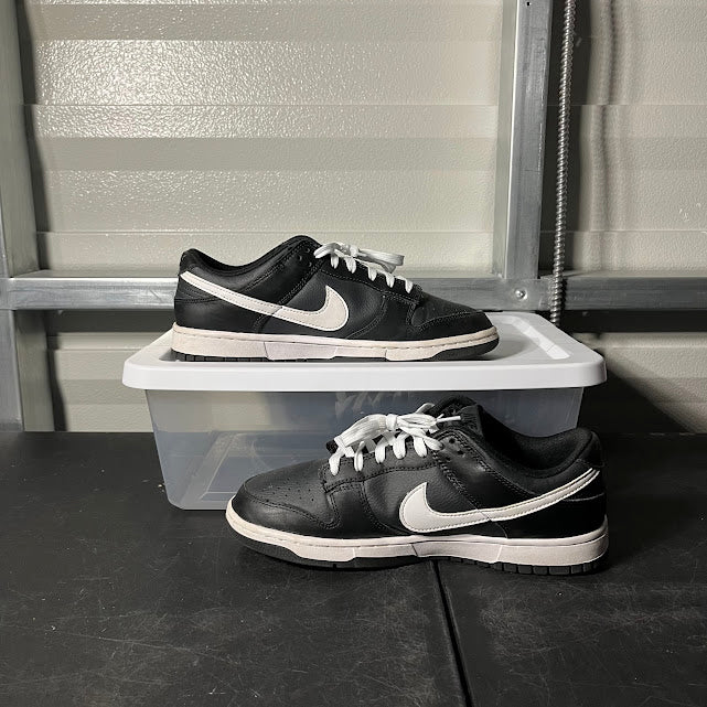 Size 9.5 - Dunk Low Reverse Panda